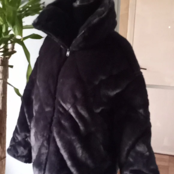 2️⃣6️⃣ 🆕️Abercrombie & Fitch Coat🎉HP🎉 - Picture 3 of 13